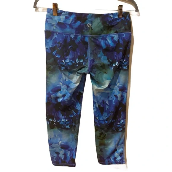 Athleta Chaturanga Multi Floral Capri Leggings (S) - Picture 2 of 10